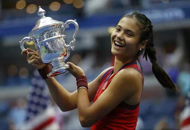 更是在球迷 更是在球迷