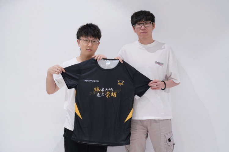 们面临诸多 们面临诸多