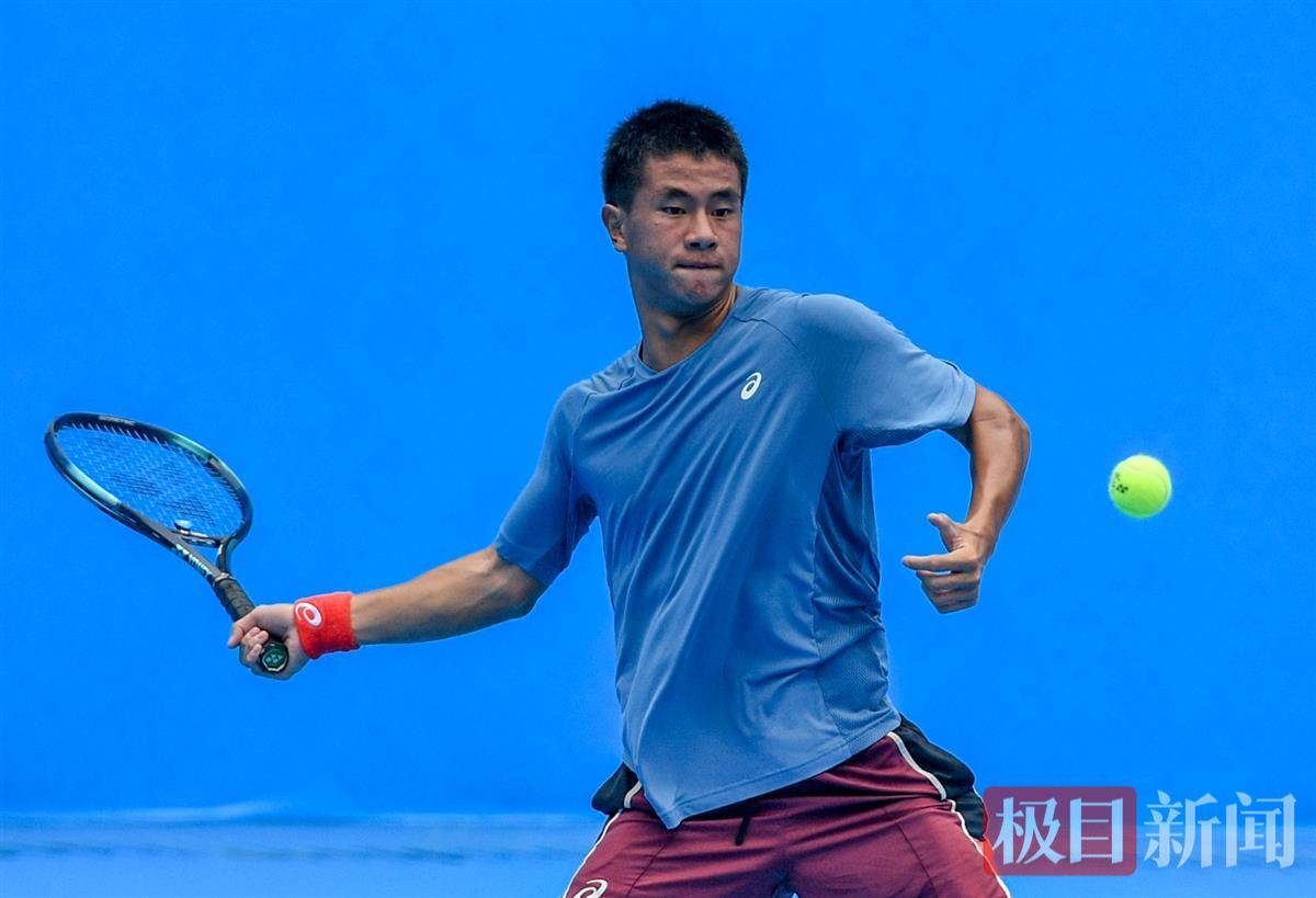 帮助他在大 帮助他在大