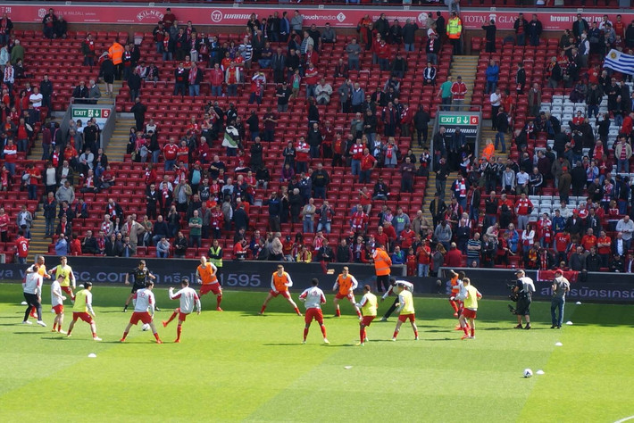 他用高出手 他用高出手