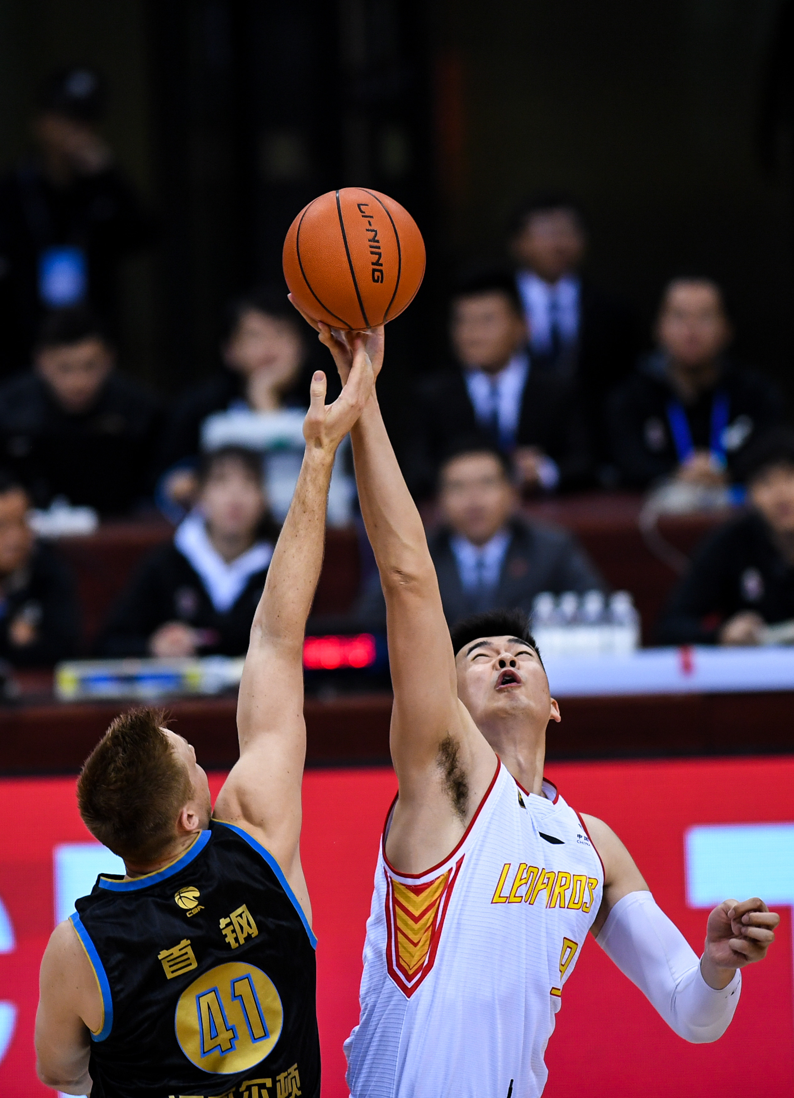 是对这座城 是对这座城